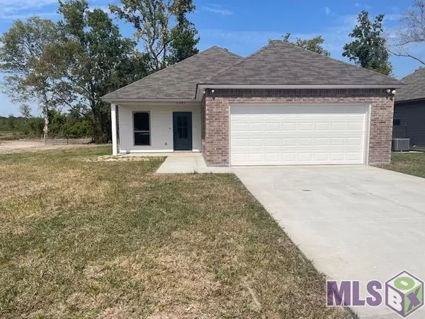 4894 E Sunset Loop, Addis, LA 70710