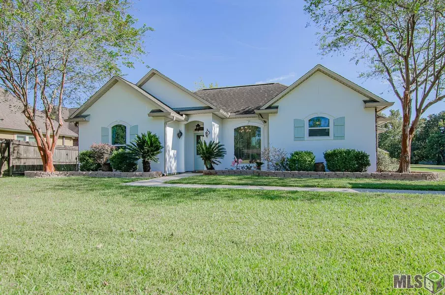 36505 N Swamp Rd, Prairieville, LA 70769