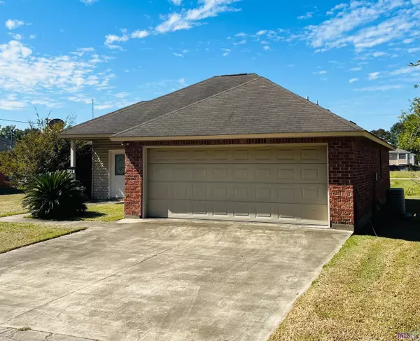 Port Allen, LA 70767,269 N 14th St