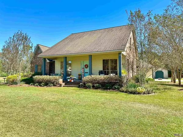 Holden, LA 70744,33180 N Doyle Rd