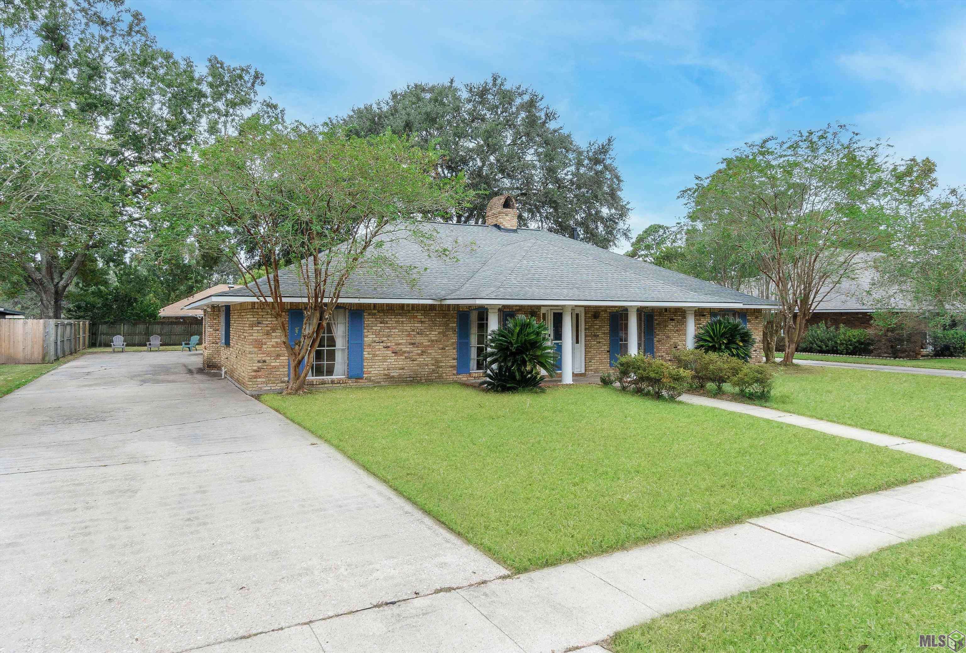 Baton Rouge, LA 70816,11838 Parkbrook Ave