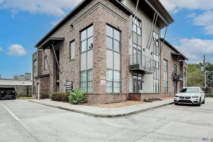333 E Boyd Dr ##8, Baton Rouge, LA 70808