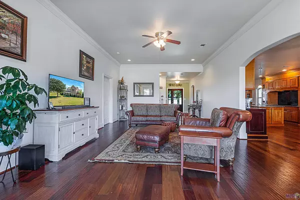 St Francisville, LA 70775,7030 Virginia Ln