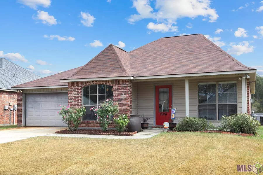 26014 Stonehenge Dr, Denham Springs, LA 70726