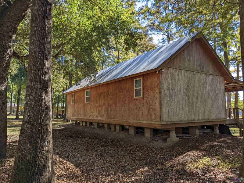 2160 Whiskey Bay Hwy, Maringouin, LA 70512