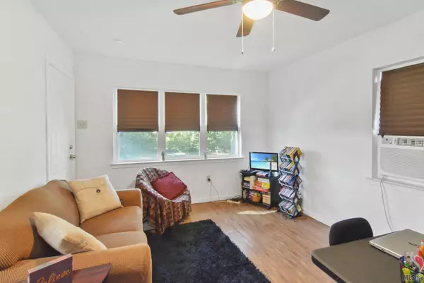 Baker, LA 70714,946 Sunshine Dr