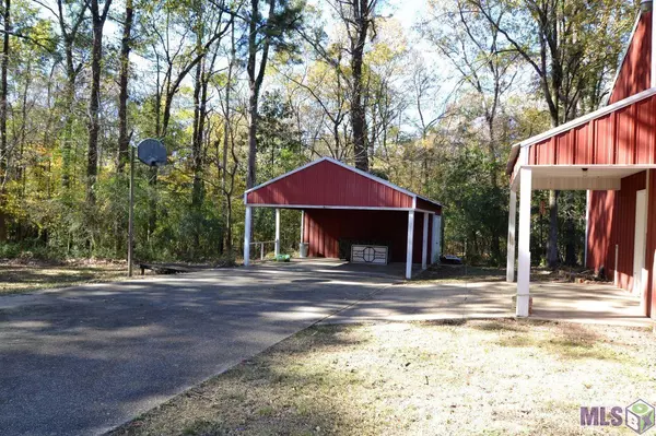 St Francisville, LA 70775,10882 S Wakefield Dr