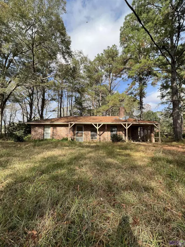 301 Cranfield Rd, Roxie, MS 39661