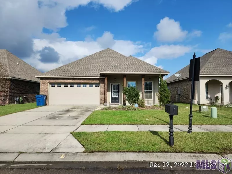 4424 Olivia Dr, Addis, LA 70710