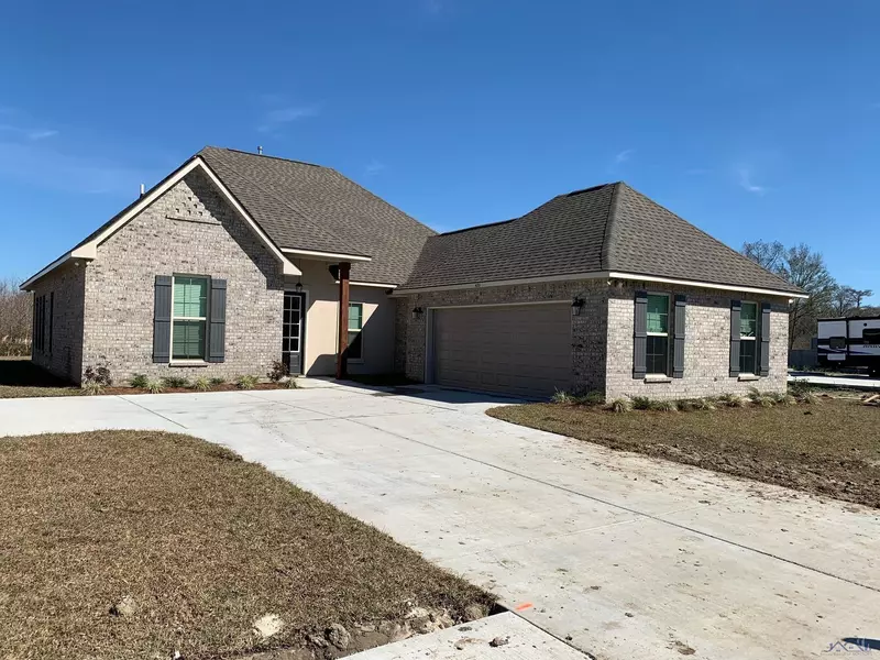 420 Madio Drive, Houma, LA 70364