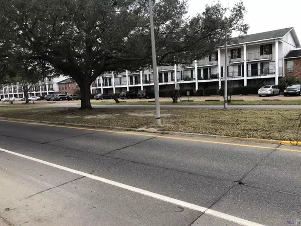 3030 Congress Blvd ##6, Baton Rouge, LA 70808
