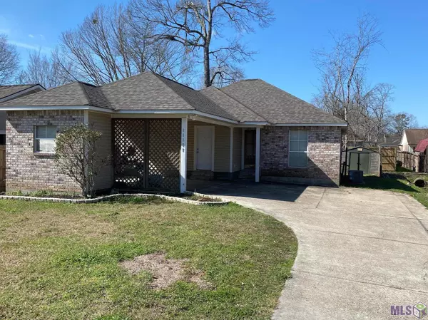 11177 Village Green Dr, Greenwell Springs, LA 70739