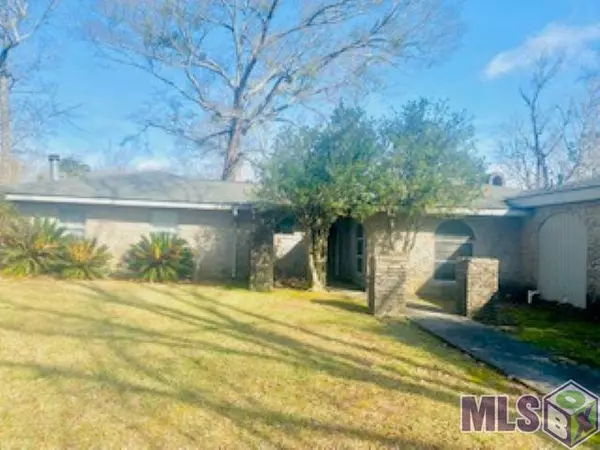 13075 Triple B Rd, Greenwell Springs, LA 70739