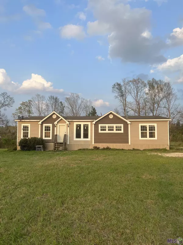 5365 Gilead Rd, Clinton, LA 70722