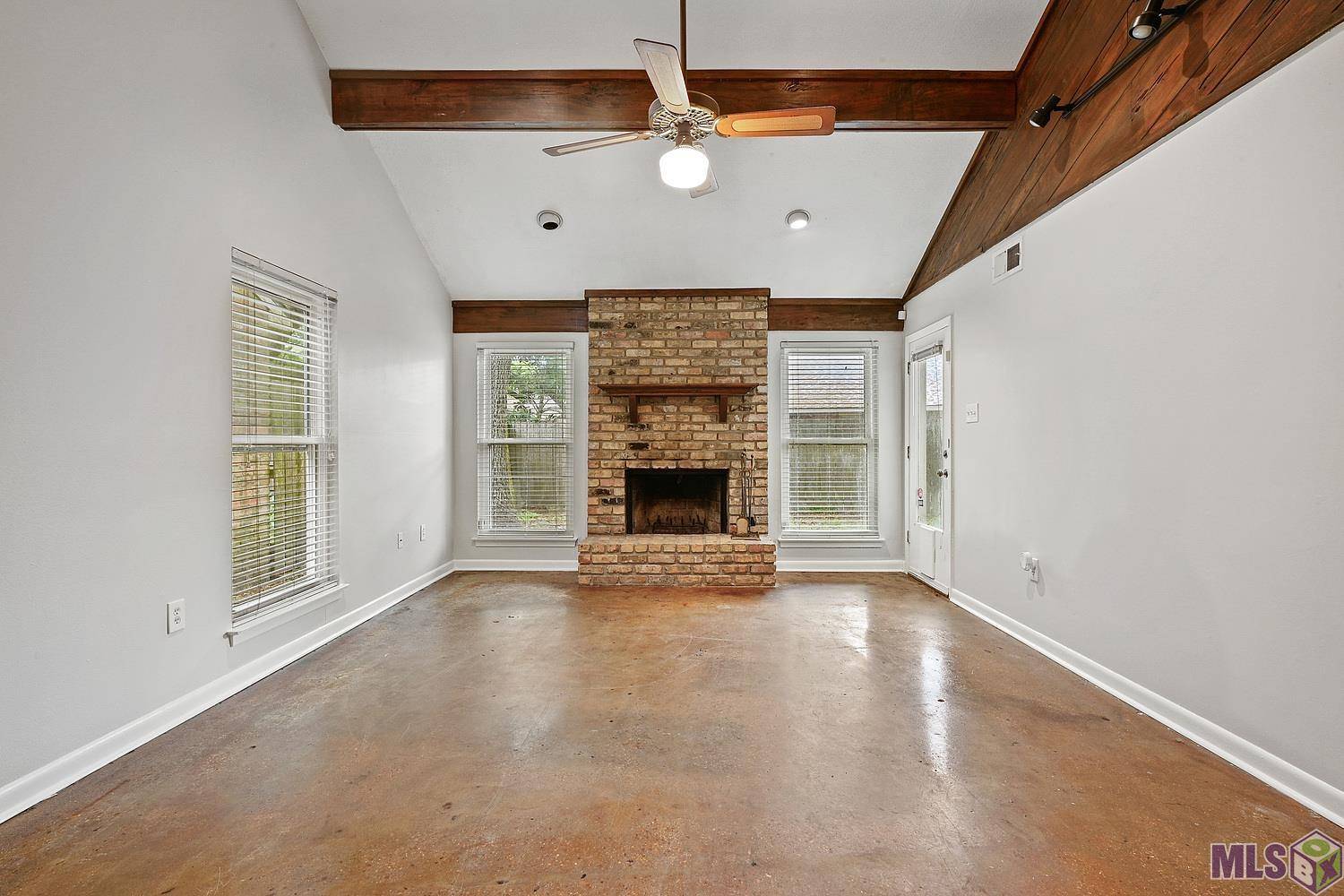 Baton Rouge, LA 70815,1871 Stonegate Ct