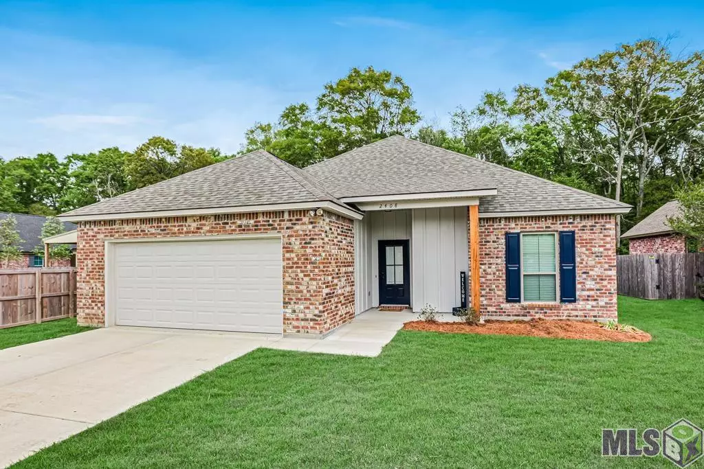 Port Allen, LA 70767,2408 Woodland Ct