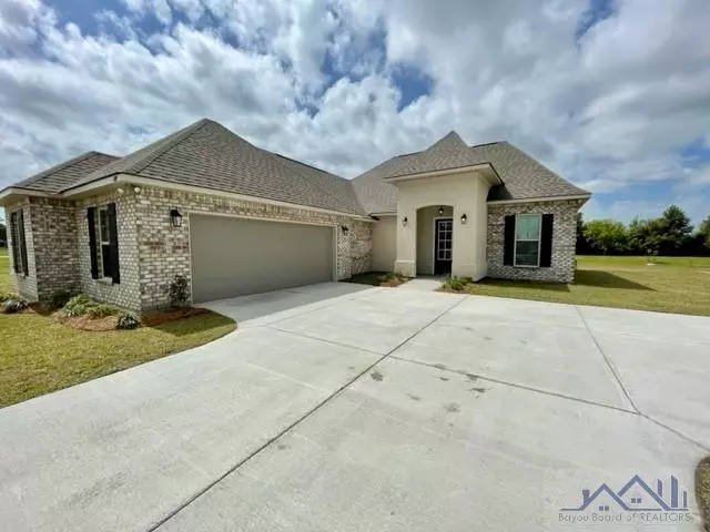 491 Madio Drive, Houma, LA 70364