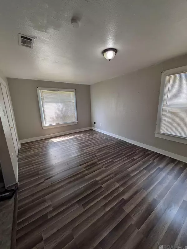 Baton Rouge, LA 70805,4236 Delaware