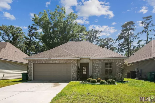 13870 Colt Dr, Denham Springs, LA 70726