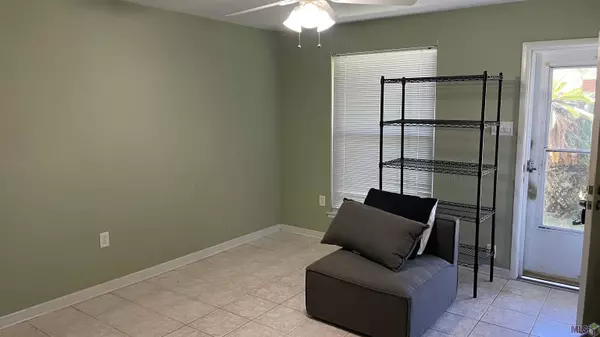 Kenner, LA 70065,3292 Rancher Rd