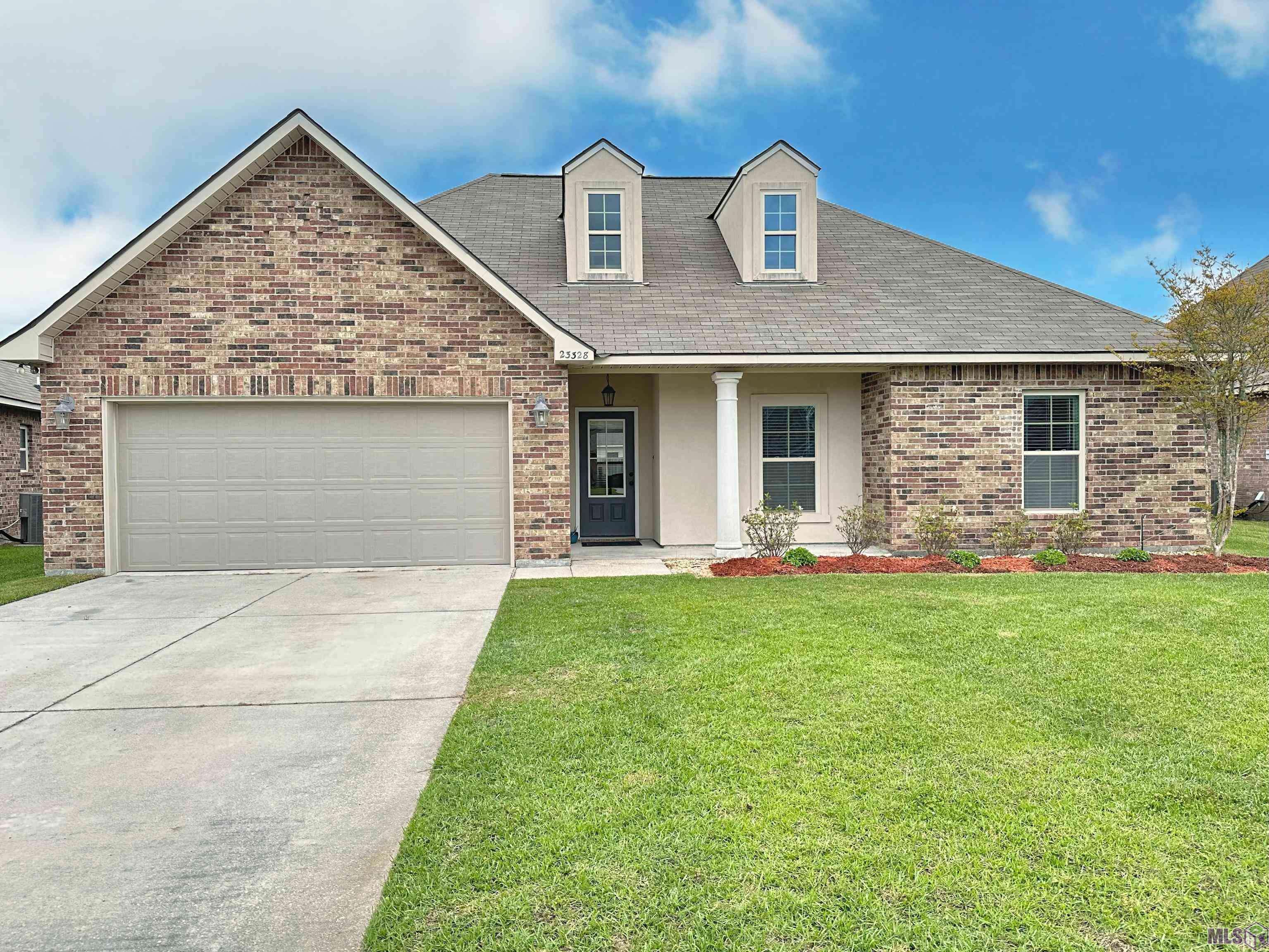 23328 Mango Dr, Denham Springs, LA 70726