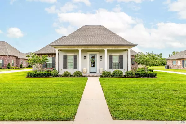 111 Betty Ruby Drive, Gray, LA 70359