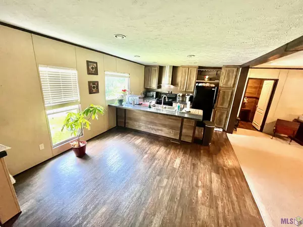 Walker, LA 70785,14303 Salt Dome Rd