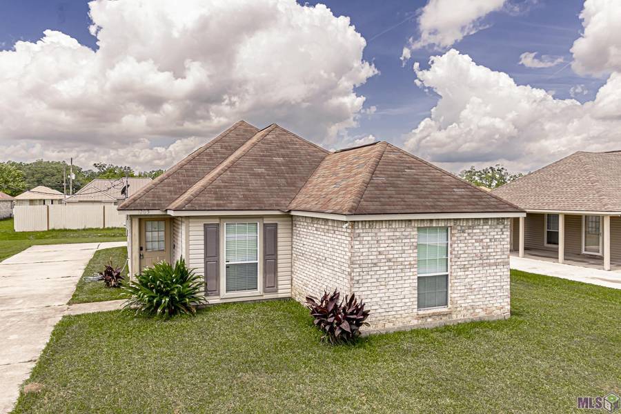 1205 S Hempshire Ave, Gonzales, LA 70737