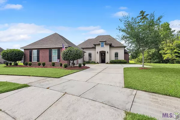 4970 Alice Louise Dr, Greenwell Springs, LA 70739