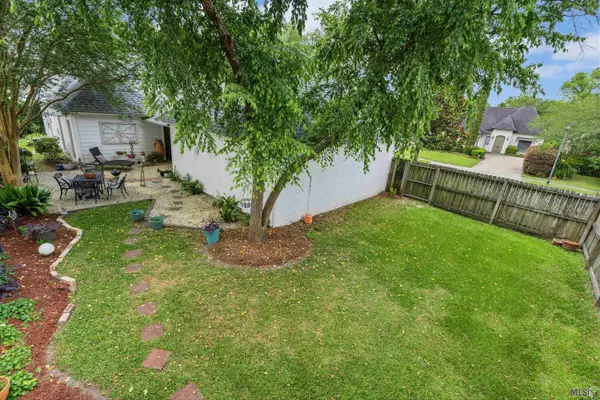 Baton Rouge, LA 70810,10143 Springvalley Ave