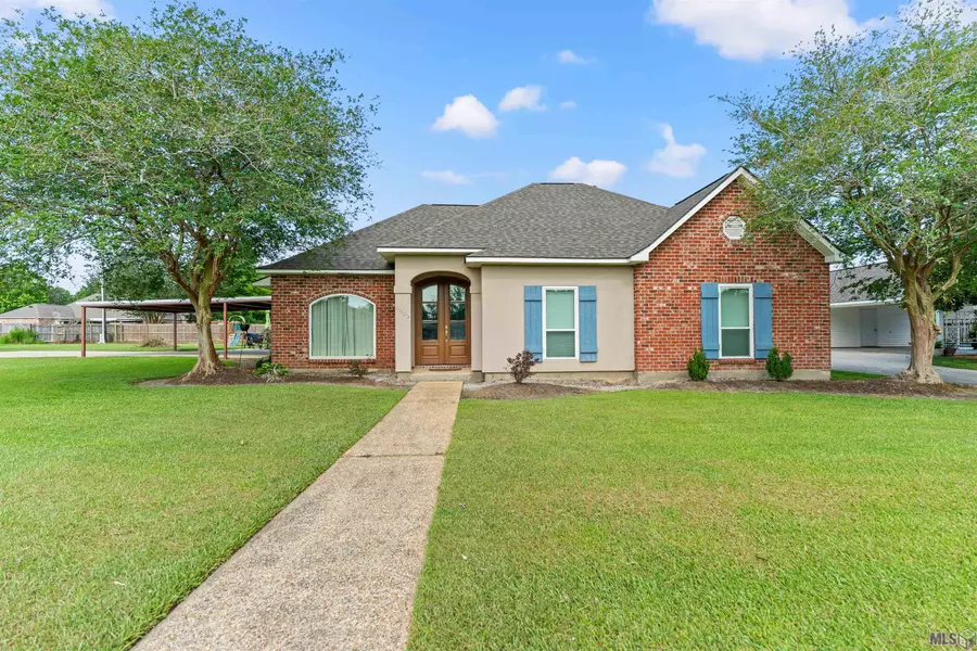 16483 Charles Gonzales Rd, Prairieville, LA 70769