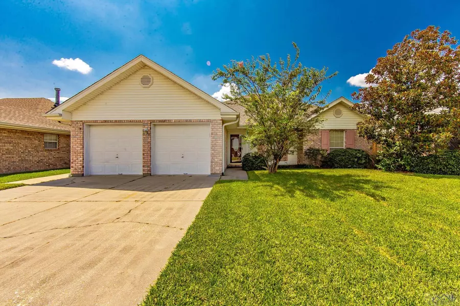 41 Cobblestone East, Houma, LA 70360