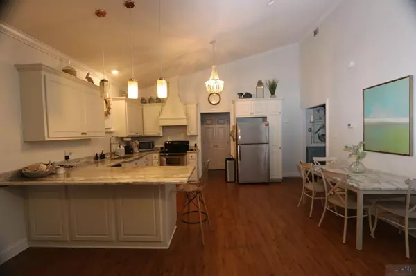 Grand Isle, LA 70358,112 Marlin Ave