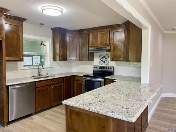 Pride, LA 70770,20118 Liberty Rd