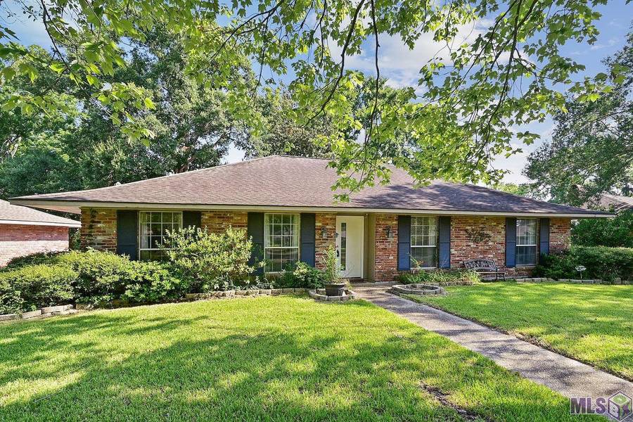 10985 Major Oak Dr, Baton Rouge, LA 70815