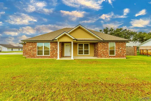 203 E 27th Place, Larose, LA 70373