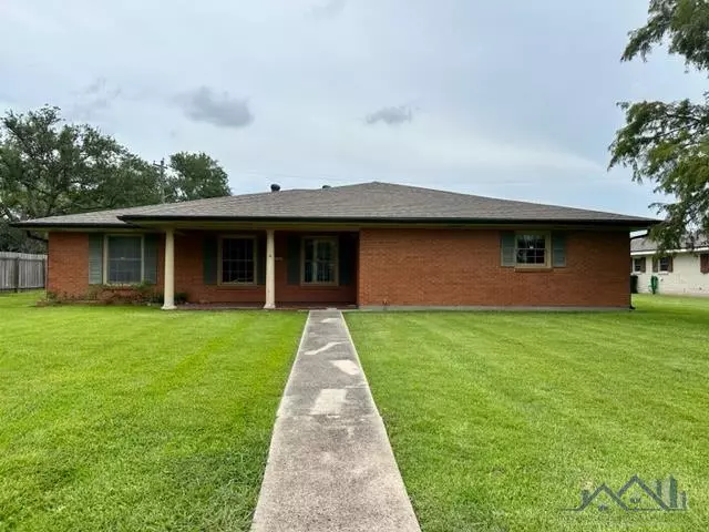 410 Forest Boulevard, Houma, LA 70360