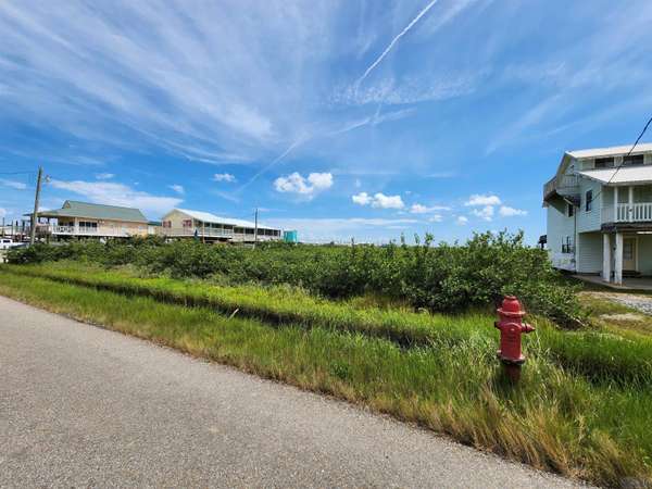 Lot 8 Sq I Rosethorne Ln, Grand Isle, LA 70358