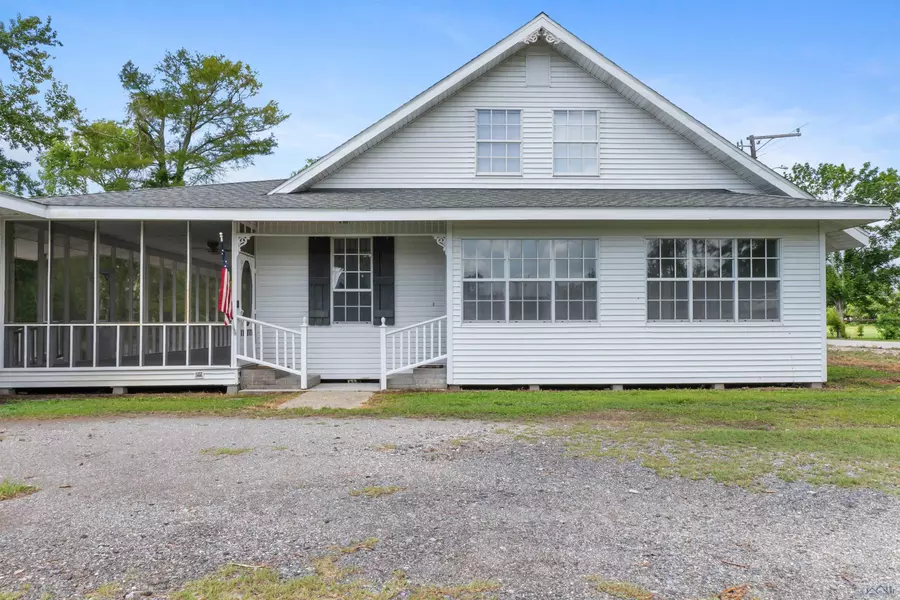 157 Old Mill Rd, Houma, LA 70364