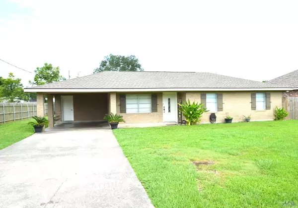 708 Oak Lane, Thibodaux, LA 70301