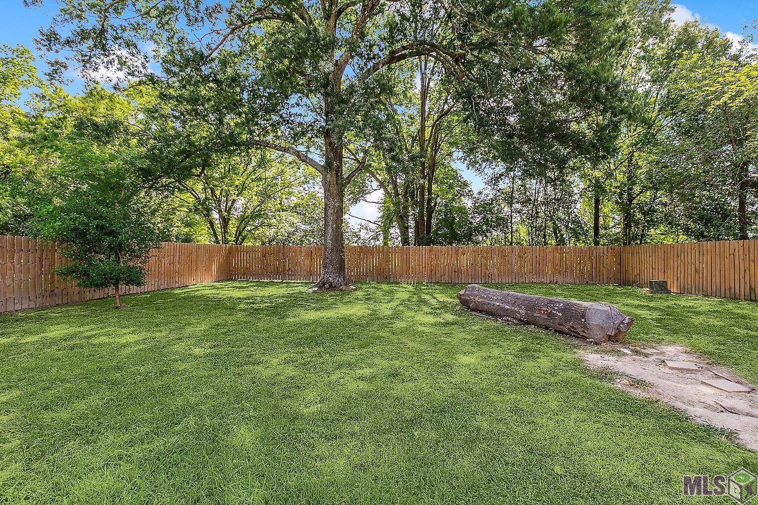 Baton Rouge, LA 70815,2056 Vickers Dr