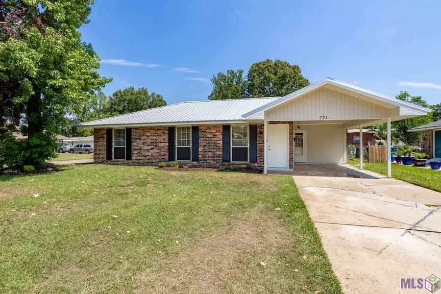 701 Kennedy Ave, Denham Springs, LA 70726