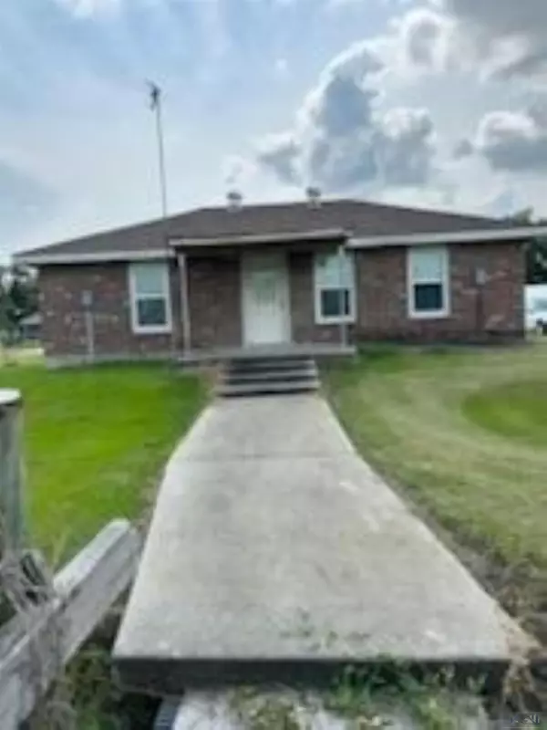 207 Texas Gulf Road, Bourg, LA 70343