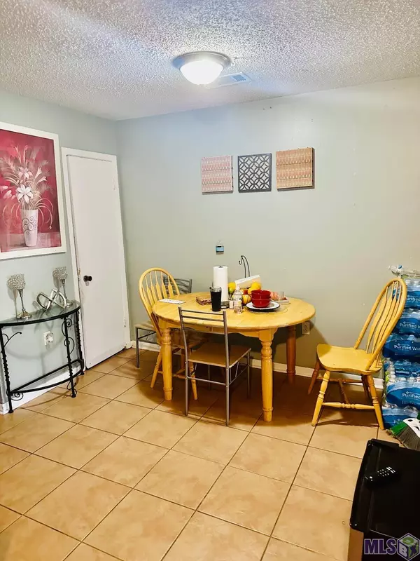 Baton Rouge, LA 70816,4166/4168 Libuse Dr ##4166/4168