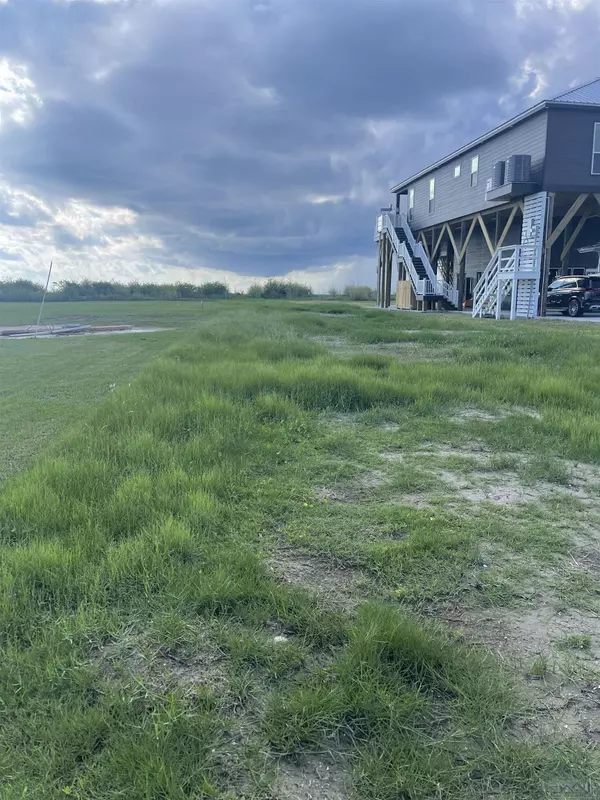 Grand Isle, LA 70358,2110 Highway 1