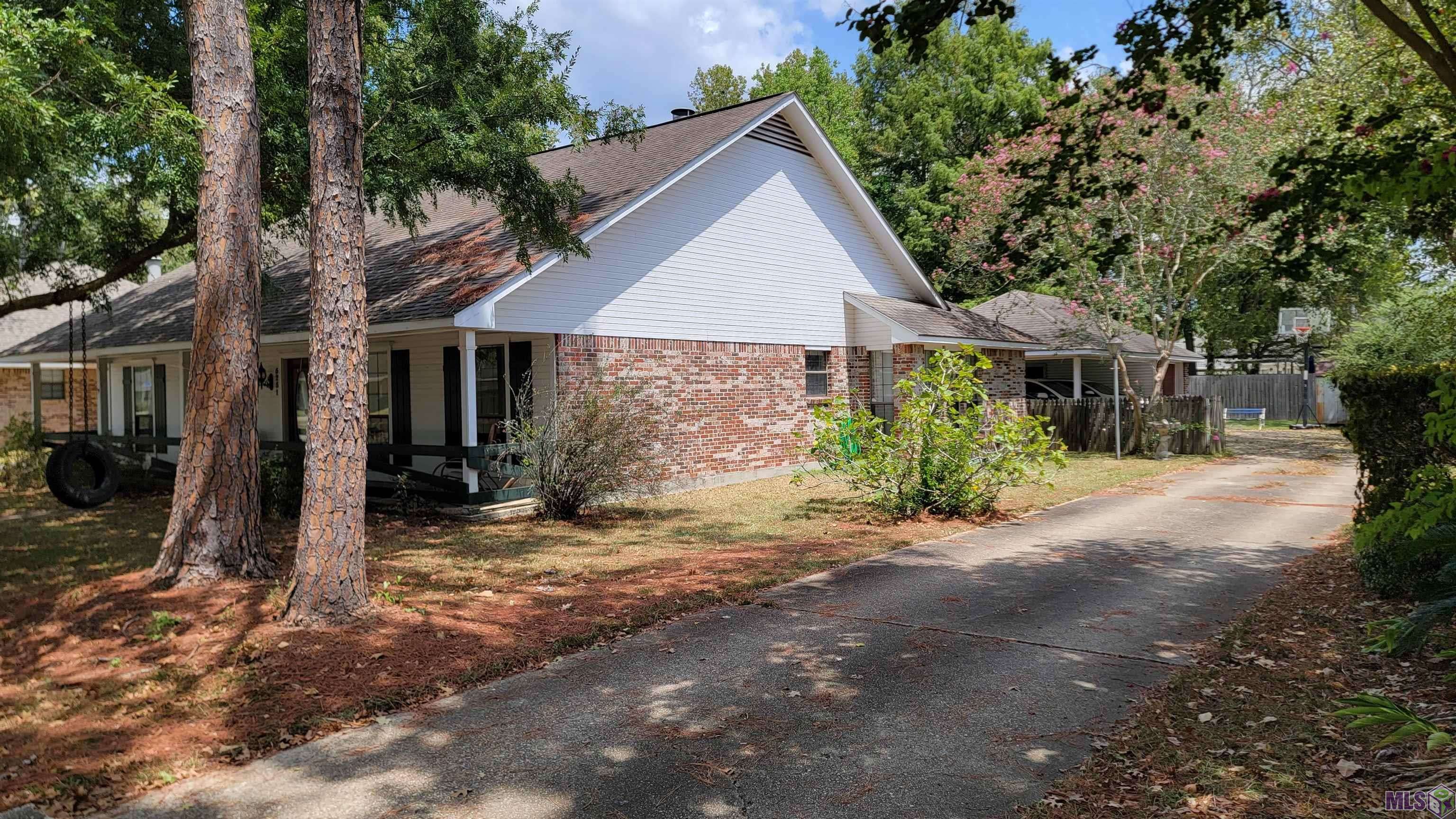 Baton Rouge, LA 70817,5251 Fort Gregg Dr