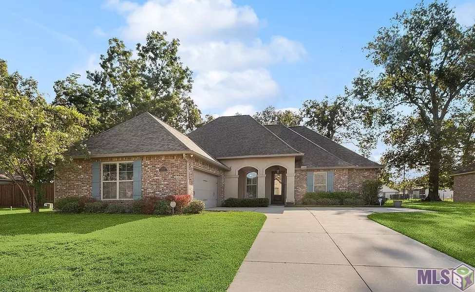 15280 Taormina Dr, Prairieville, LA 70769