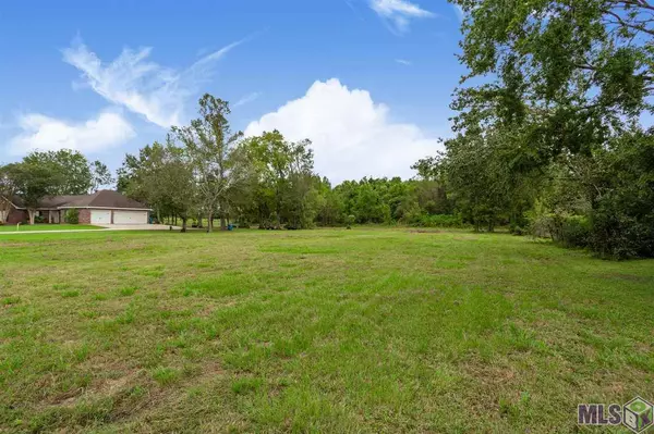 Port Allen, LA 70767,4134 Emily Dr