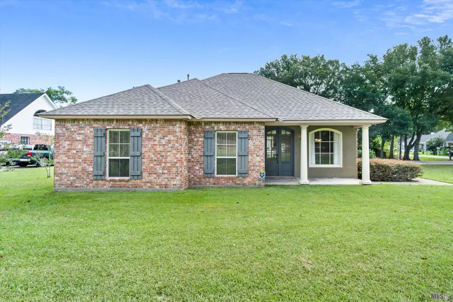 25344 Walker South Rd, Denham Springs, LA 70726