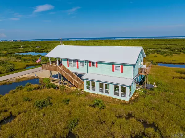 Grand Isle, LA 70358,216 Peach Lane